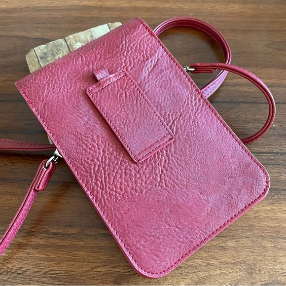 Red Leather Crossbody Wristlet - Picture 4 of 6